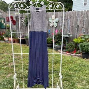 Gray and Blue Sleeveless Maxi Dress